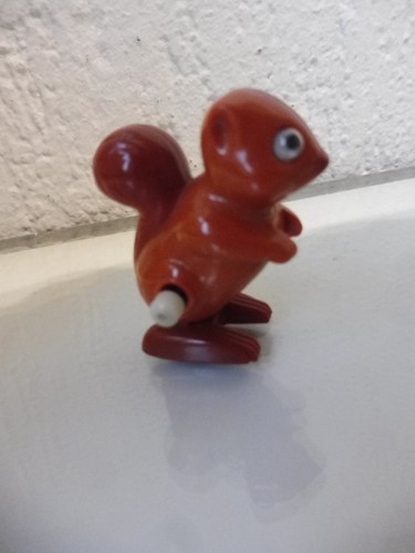 Tomy figur eichhörnchen - ,,
