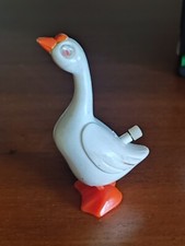 mechanisch aufziehbare Gans um